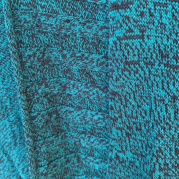 Catherine’s size 2X 22/24W green and black cardigan sweater - Picture 3 of 6